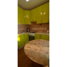 Продам 3-кімнатну квартиру в центрі Чугуєва