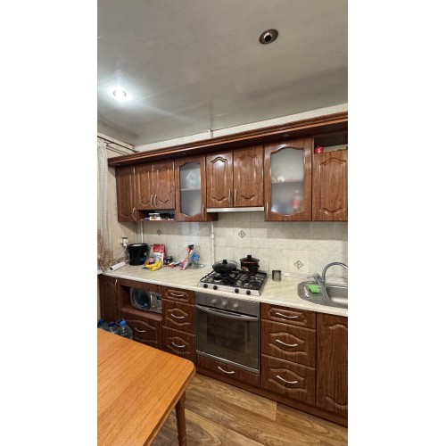 Продам 3 к.кв в центре города (рн Здоровье)