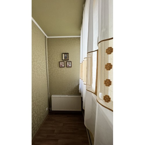 Продам 3 к.кв в центре города (рн Здоровье)