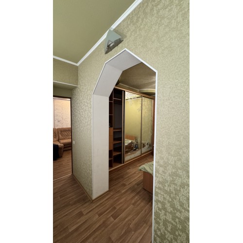 Продам 3 к.кв в центре города (рн Здоровье)