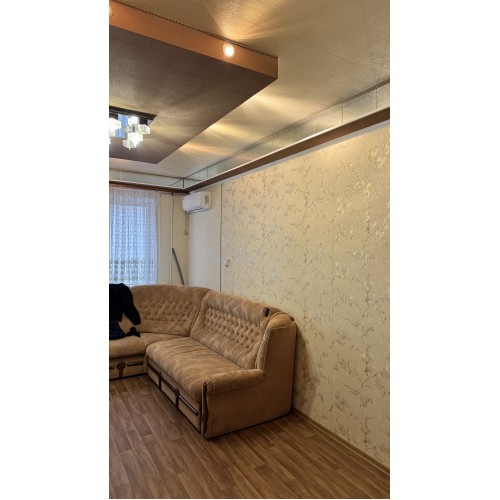 Продам 3 к.кв в центре города (рн Здоровье)