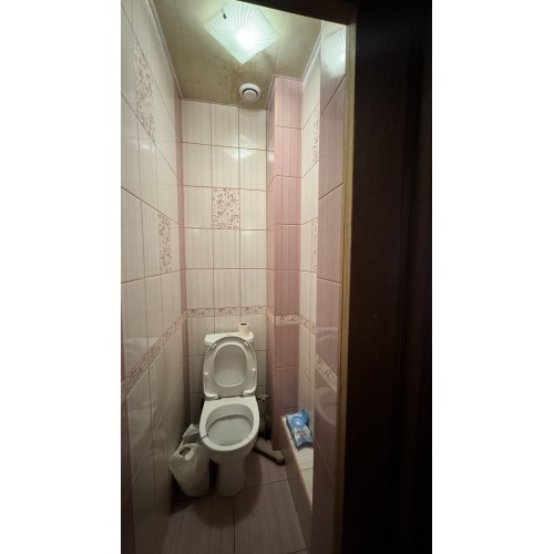 Продам 3 к.кв в центре города (рн Здоровье)