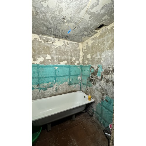 Продам 1 к.кв в Чугуеве , 2/5 эт