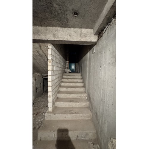 Продам 1 к.кв в Чугуеве , 2/5 эт