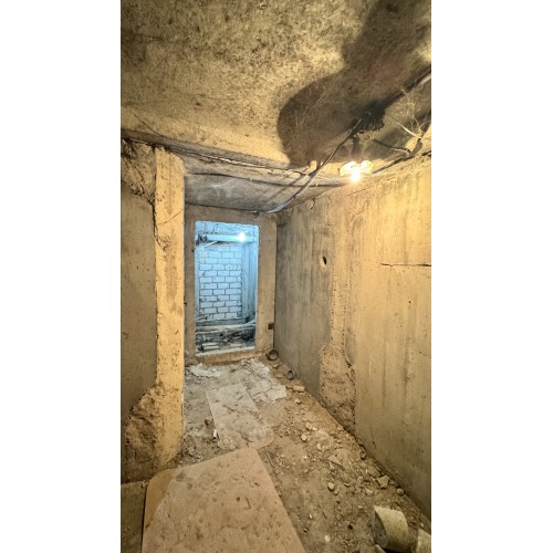 Продам 1 к.кв в Чугуеве , 2/5 эт