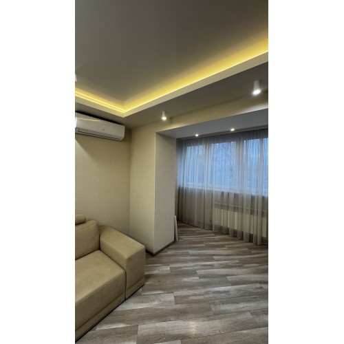 Продам шикарную 3 к.кв в Чугуеве (Авиатор)