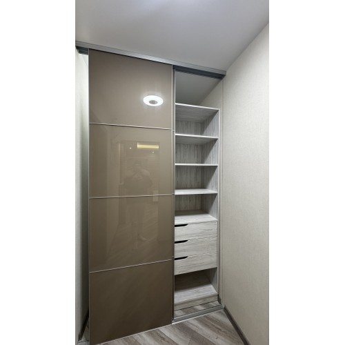 Продам шикарную 3 к.кв в Чугуеве (Авиатор)