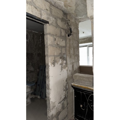 Продам 3 к.кв в центре города, общ.пл 61 кв.м