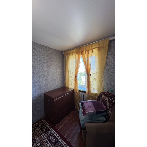 Продаю 2-кімнатну квартиру в Чугуєві, вул. Старонікольська