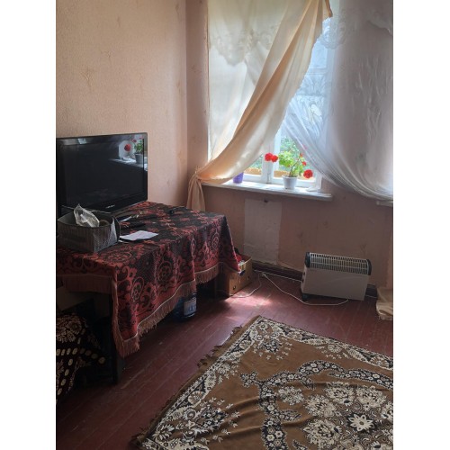 Продам 2 кімн. квартиру в с. Есхар, пл. 46 кв.м