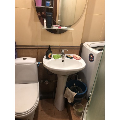 Продам 2 кімн. квартиру в с. Есхар, пл. 44,8 кв.м