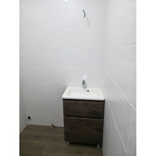 Продам 3 кімн. квартиру в с. Есхар, пл. 68,3 кв.м
