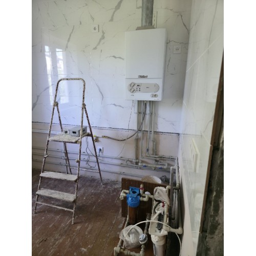 Продам 3 кімн. квартиру в с. Есхар, пл. 68,3 кв.м
