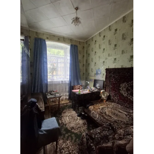 Квартира у приватному будинку, власний сад і дворик