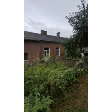 Квартира у приватному будинку, власний сад і дворик