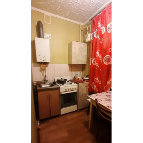 Продаётся 2-х комнатная квартира в самом Центре Чугуева.