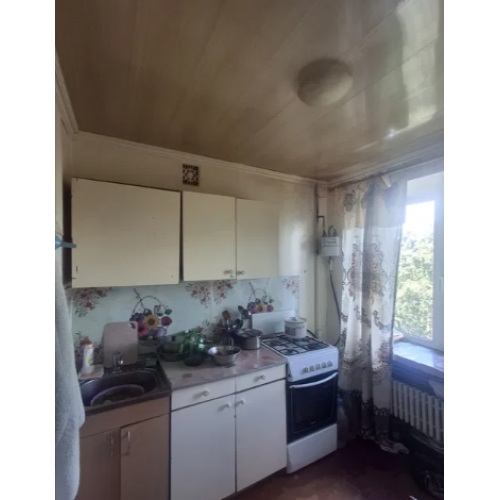 Квартира розташована в самому центрі Чугуєва, на вул. Старонікольській