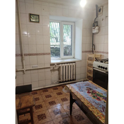 2 кімн. кв-ра в центрі м. Чугуїв