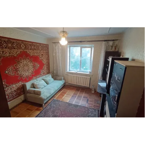 3-кімн. кв-ра 72 м² у центрі Чугуєва, Харківська 104