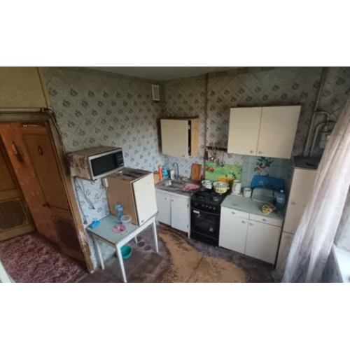 3-кімн. кв-ра 72 м² у центрі Чугуєва, Харківська 104