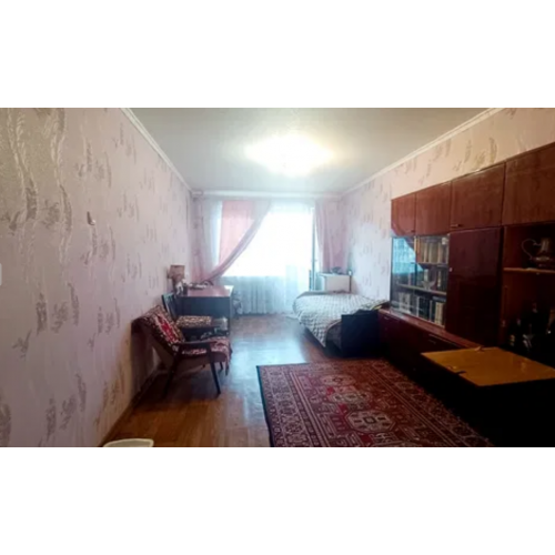 2 кімн. кв-ра в центрі м. Чугуїв