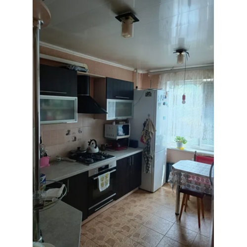 2 кімн. кв-ру пл. 56 кв.м, м. Чугуїв