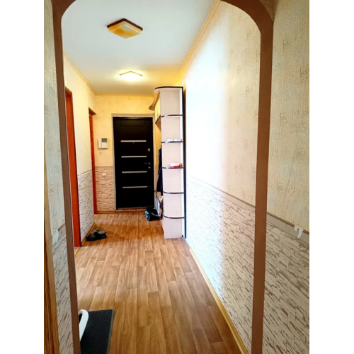 3 комн. кв-ра с ремонтом в центре Чугуева, автономное отопление