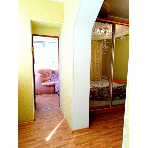 3 комн. кв-ра с ремонтом в центре Чугуева, автономное отопление