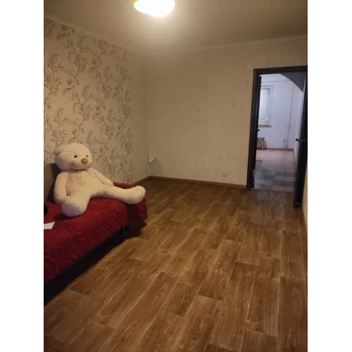 3 кімн. квартира, м. Чугуїв