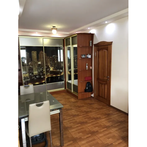 3 кімн. квартира  з автономним опаленням, Чугуїв