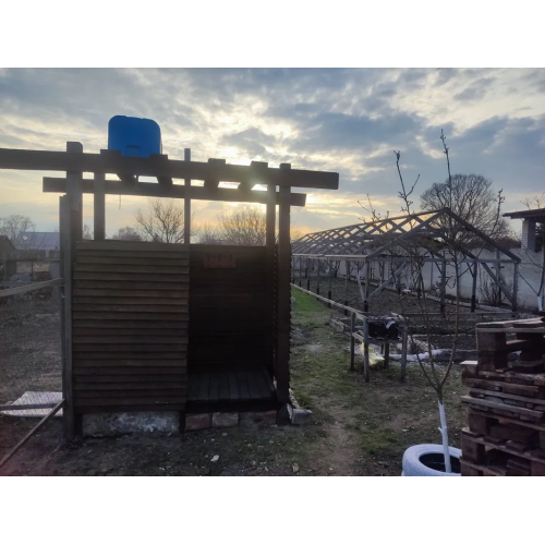 Добротний будинок у Чугуєві, недалеко річка
