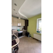 Продам класну 2 к.кв. в Чугуєві