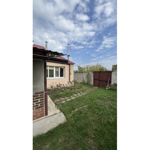 ПРОДАЖ БУДИНКУ У ЧУГУЄВІ , РАЙОН БАШКІРІВКА