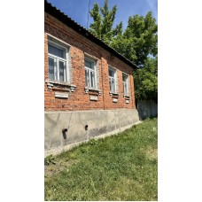 Продам міцний будинок в Чугуєві (рн Осинівка) 