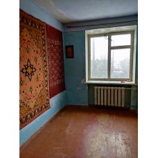 Продам 3 к.кв в Чугуєві. паркова зона.
